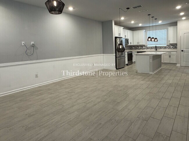 Foto del edificio - 1090 Farwell St