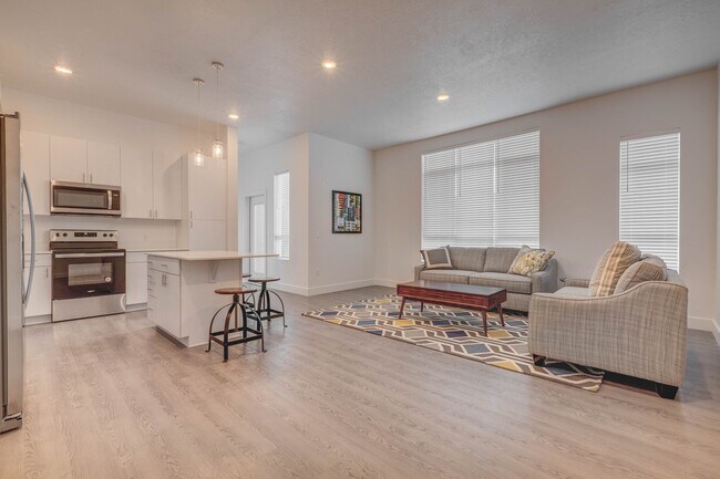 Foto del edificio - 101 N 2000 W