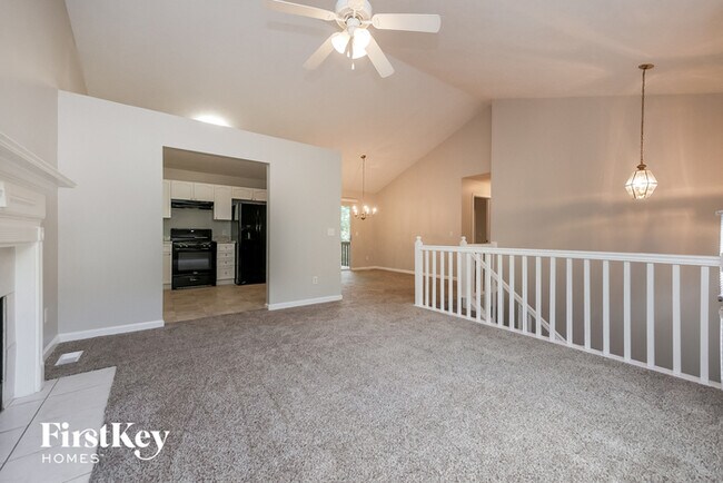 Building Photo - 240 Greensprings Dr