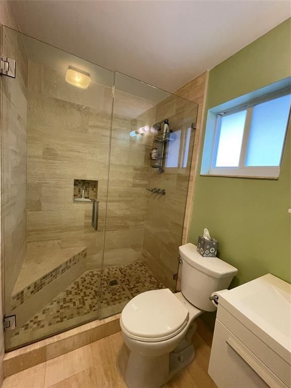 Foto del edificio - 2753 NE 28th St