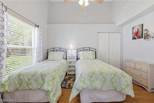 Foto del edificio - 5778 Greenwood Cir