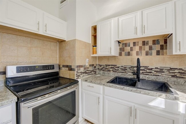 Building Photo - 4 br, 2 bath House - 3510 SW 39th St