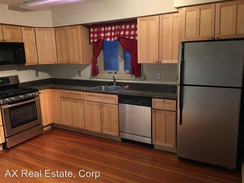 Primary Photo - 3902 Gomer Ct