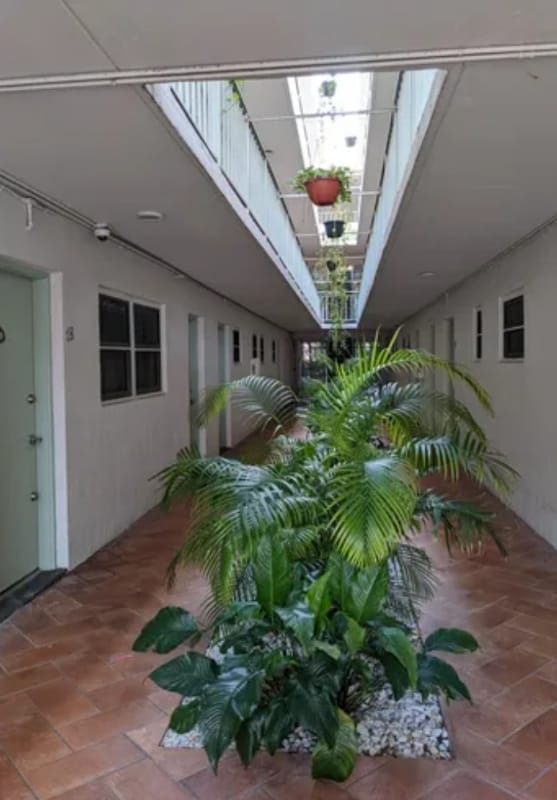 Foto del edificio - 11610 N Bayshore Dr
