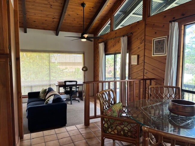 Building Photo - 2 Bedroom / 1 Bath House in HPP