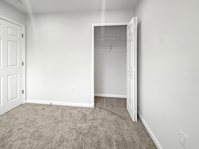 Habitación 1 - 1344 Barnaby Ter SE