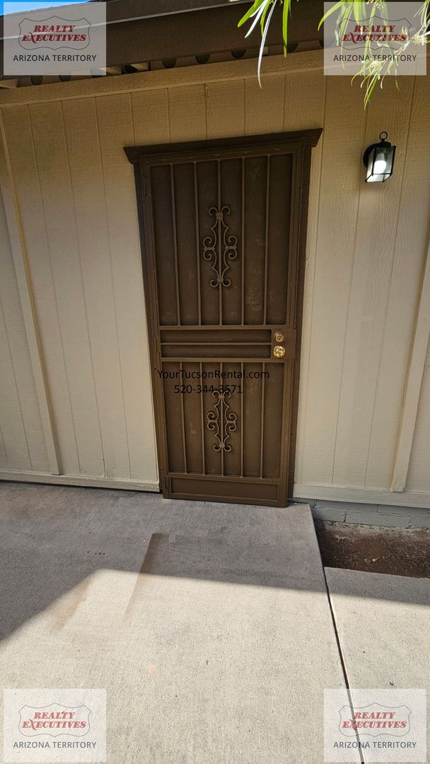 Foto del edificio - 1st Ave & Irvington Rd area 3 bedroom with AC