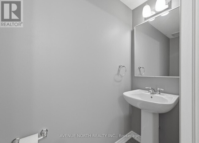Building Photo - 403 Gerardia Ln