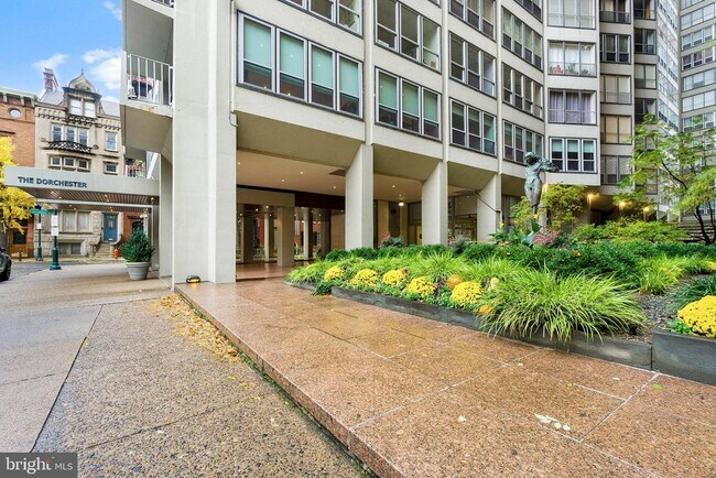 Foto del edificio - 224 W Rittenhouse Sq