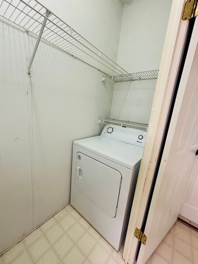 Foto del edificio - 3 Bedroom 2 Bath House