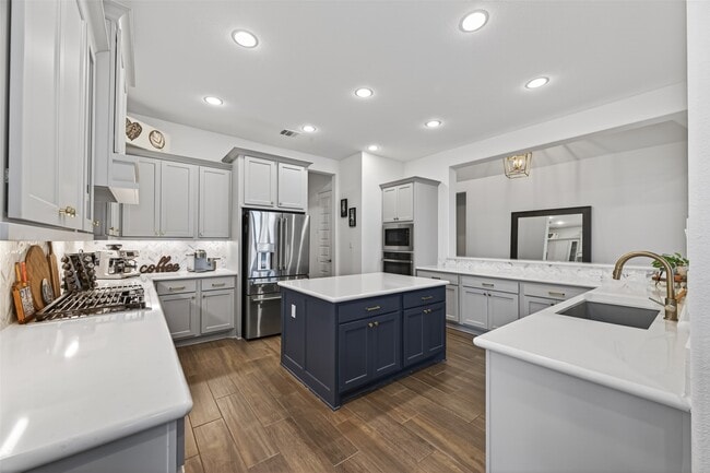 Building Photo - 9718 Magnolia Ests Ln