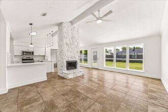 Building Photo - 10111 Limewood Ln