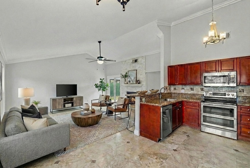Photo - 8411 Garden Gate Place Unit