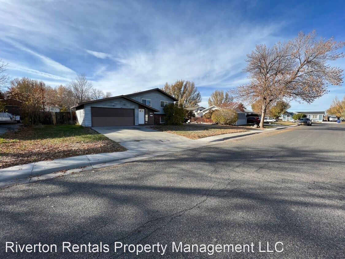5 br, 2 bath House 834 N 12th E House Rental in Riverton, WY