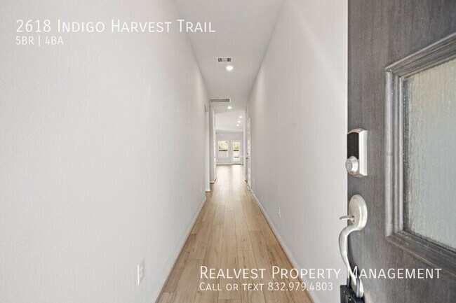 Foto del edificio - 2618 Indigo Harvest Trl