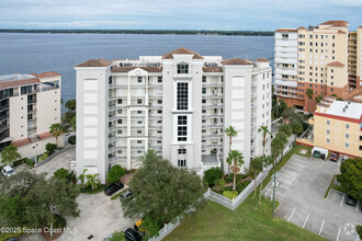 Building Photo - 15 Indian River Dr