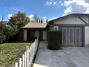 Building Photo - 8186-8188 Zinnia Pl