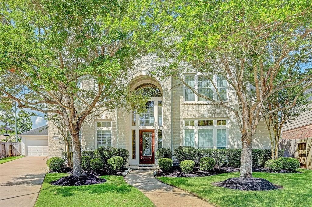 Foto principal - Devonshire Drive, Pearland, TX 77584 - 5 B...