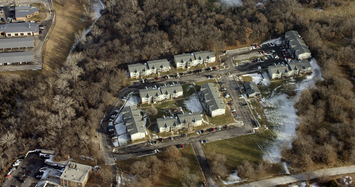 Building Photo - Park Highlands Apartments