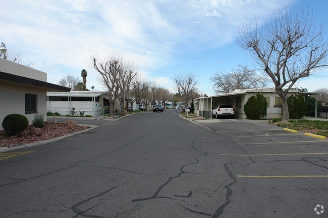 Building Photo - Miracle Mile Mobile Home Park