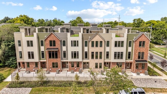 Building Photo - 601 Southgate Ave