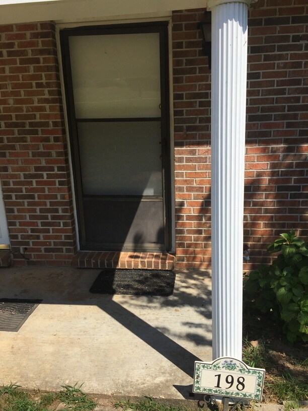 Foto del edificio - Quaint 2 bedroom Duplex in Wetumpka