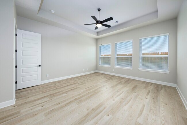 Foto del edificio - 1919 June Lk Ln