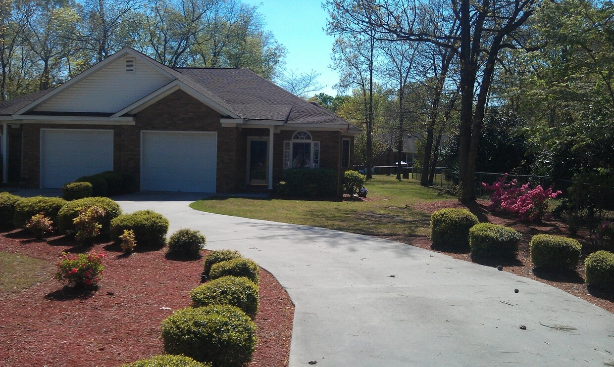 Primary Photo - 2404 W McCown Dr