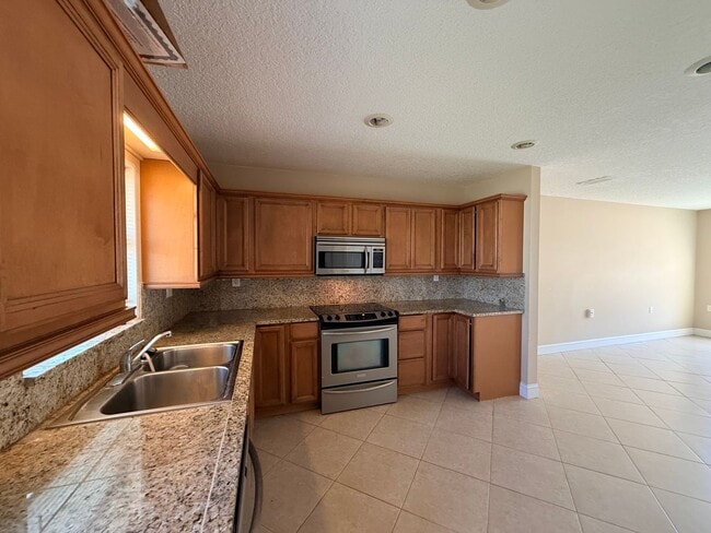 Building Photo - 342 Tarpon Ave