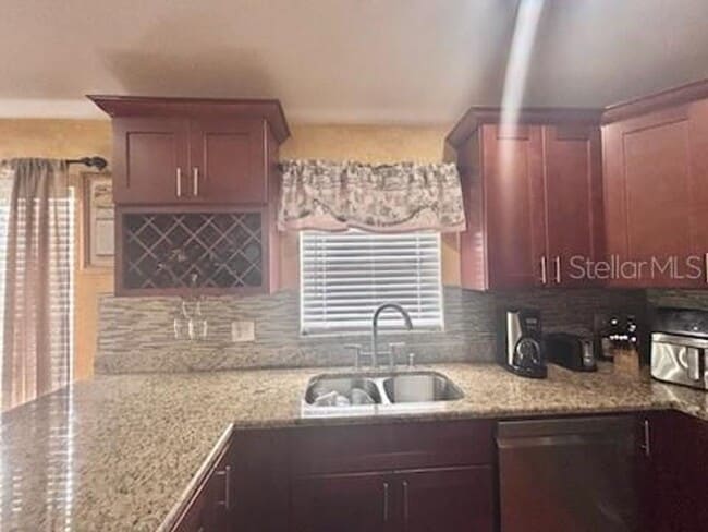 Building Photo - Kissimmee Rental