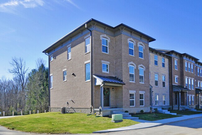 Foto del edificio - 927 Yorkshire Ln