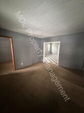 Building Photo - 610 S Woodbridge St