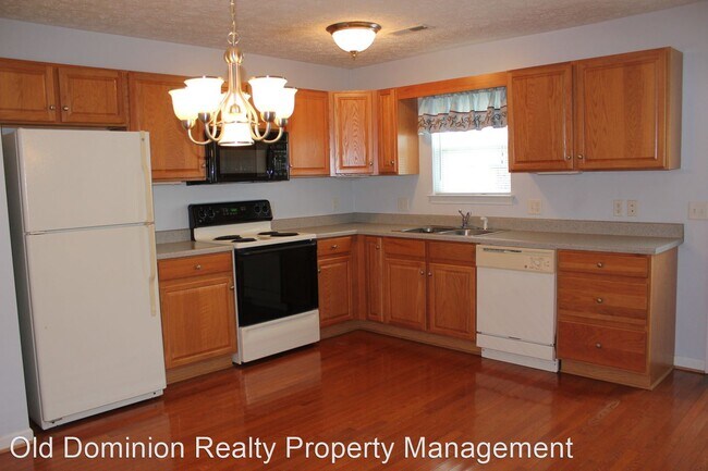 Foto del edificio - 2 br, 2.5 bath House - 1228 Victorian Vill...