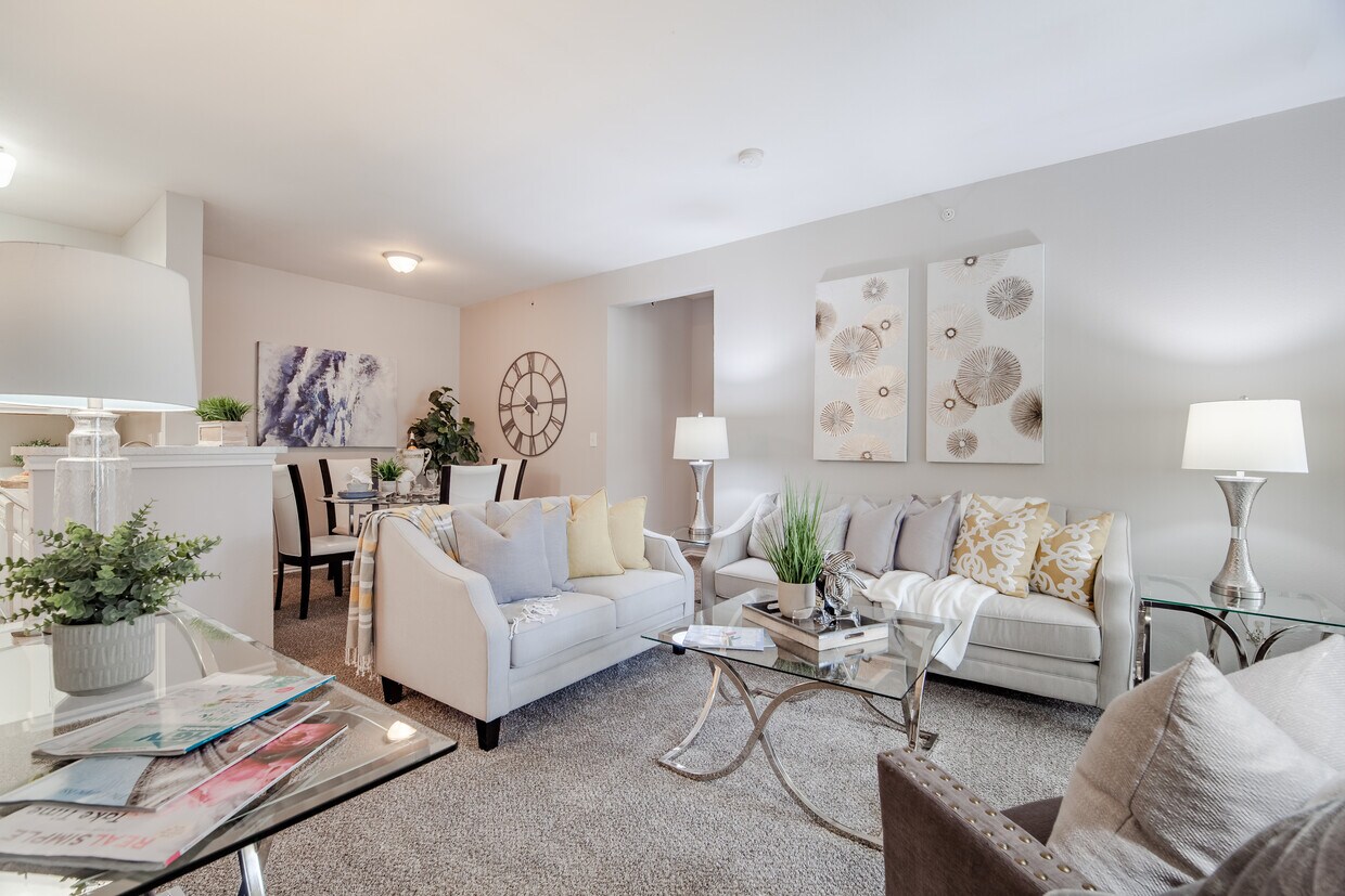 Foto principal - Keystone Falls Apartment Homes