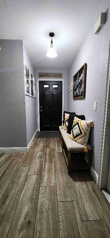 Foto del edificio - 7738 Carrick Ct