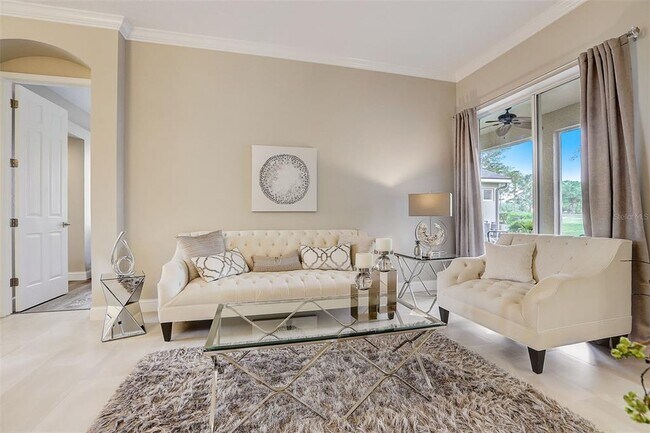 Foto del edificio - 23338 Dinhurst Ct