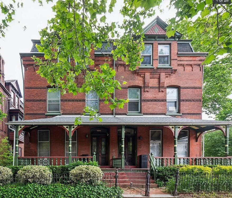Front - 3422 Hamilton St
