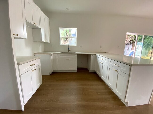 Foto del edificio - 5329 2nd Avenue, Unit ADU