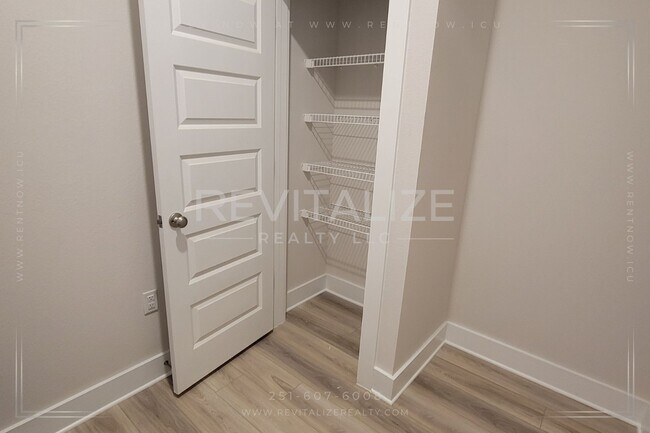 Foto del edificio - Modern 4BR/3BA Home Near Gulf Shores