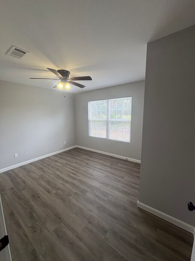 Foto del edificio - 3 Bed 2 Bath New Construction Home