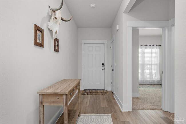 Building Photo - 6520 Forest Bay Ave