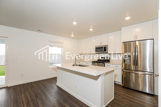 Foto del edificio - 9132 W Inspirado St