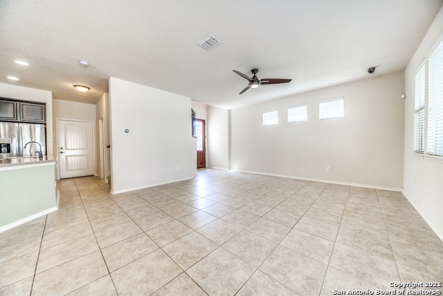 Building Photo - 1407 Nicholas Manor