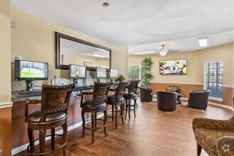 Building Photo - 6259 Westheimer Rd