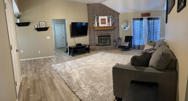 Foto del edificio - 10413 NW 45th St