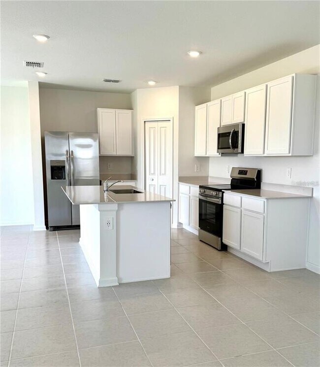 Foto del edificio - 3430 Howell Dr