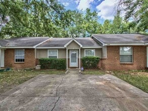 Building Photo - 1219 Limestone St