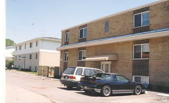 Foto principal - 815-819 S Walnut St