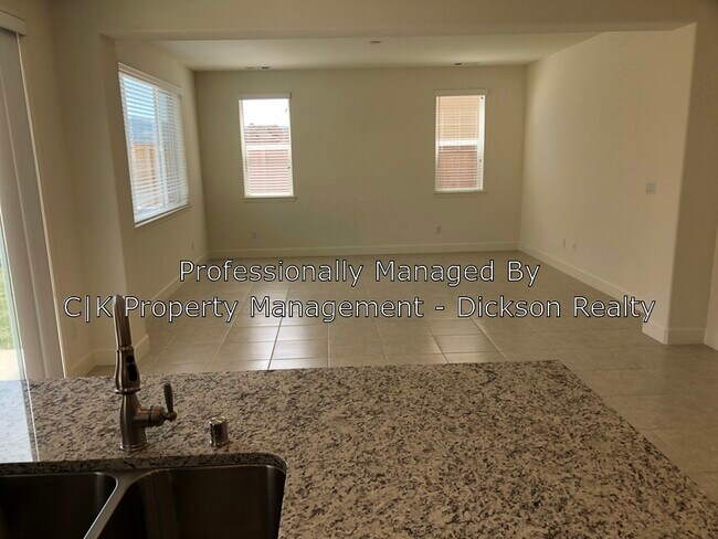 Foto del edificio - 9720 Belville Dr