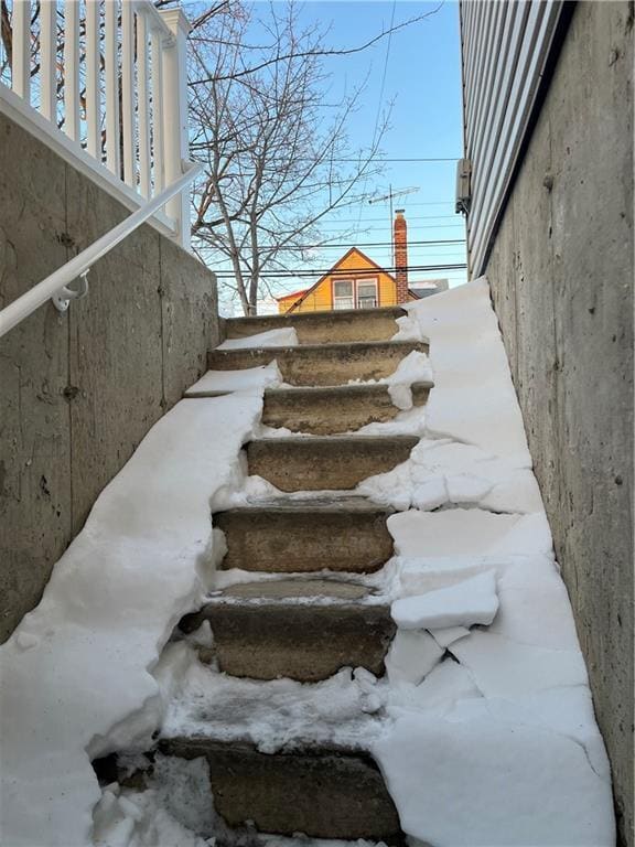 Building Photo - 114 Emily Ave